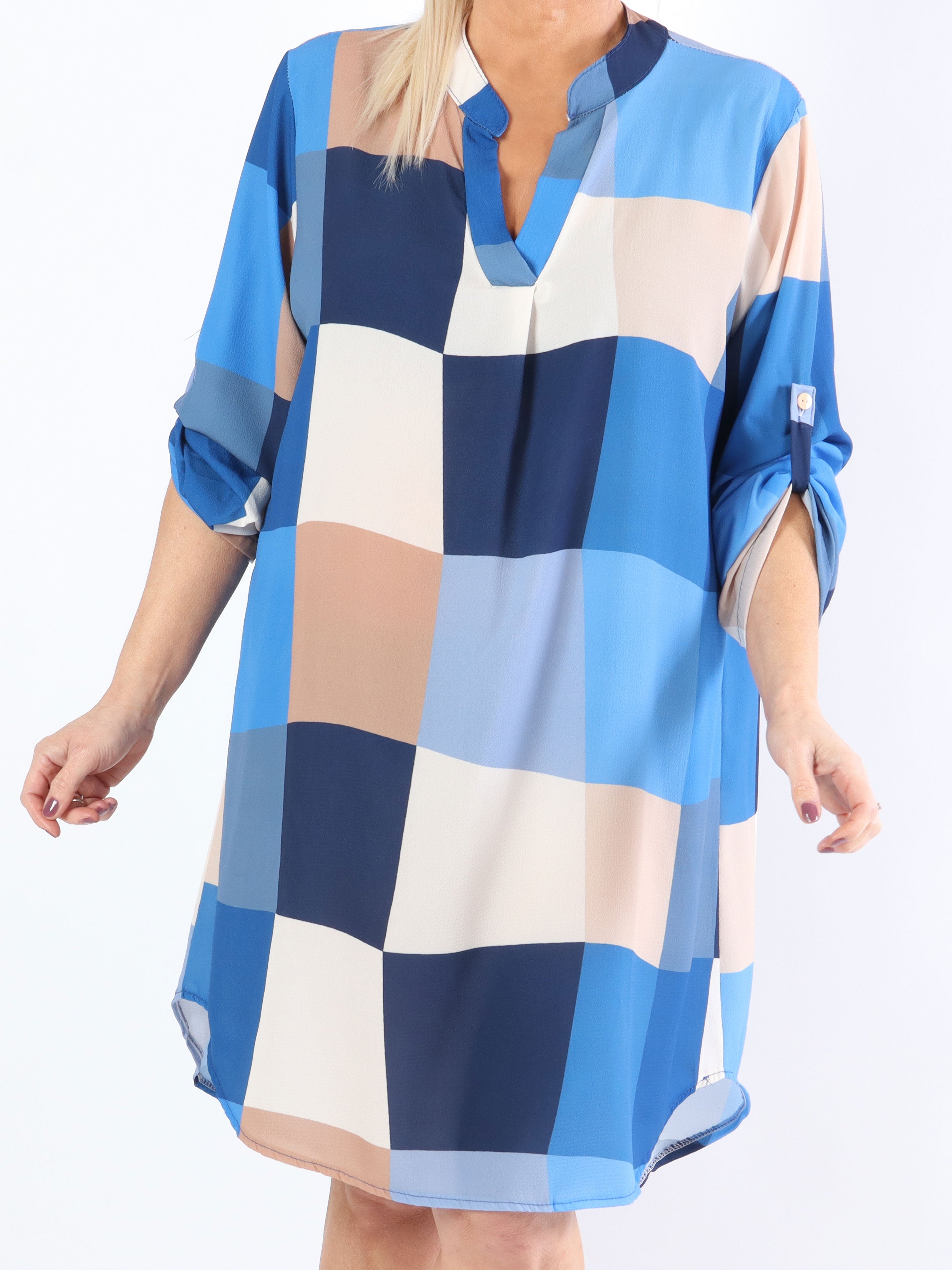 Vanesa Dress Check - Let og luftig plus size kjole
